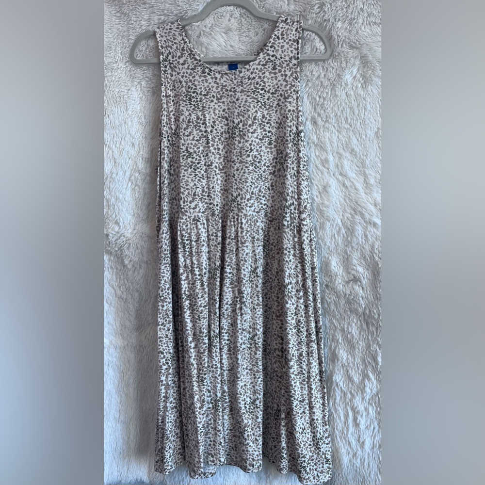 Old navy. XL. Animal print sleeveless dress.